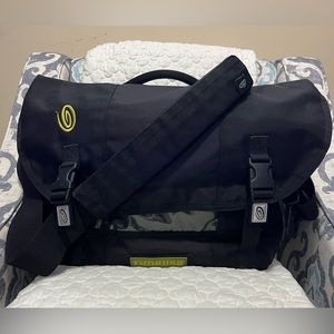 ❤️SOLD❤️TIMBUK2 Messenger Diaper Bag w/Changing Pad